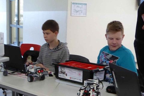 k-tag-der-offenen-tuer-fs-2016---b001_24561131620_o_0001.jpg